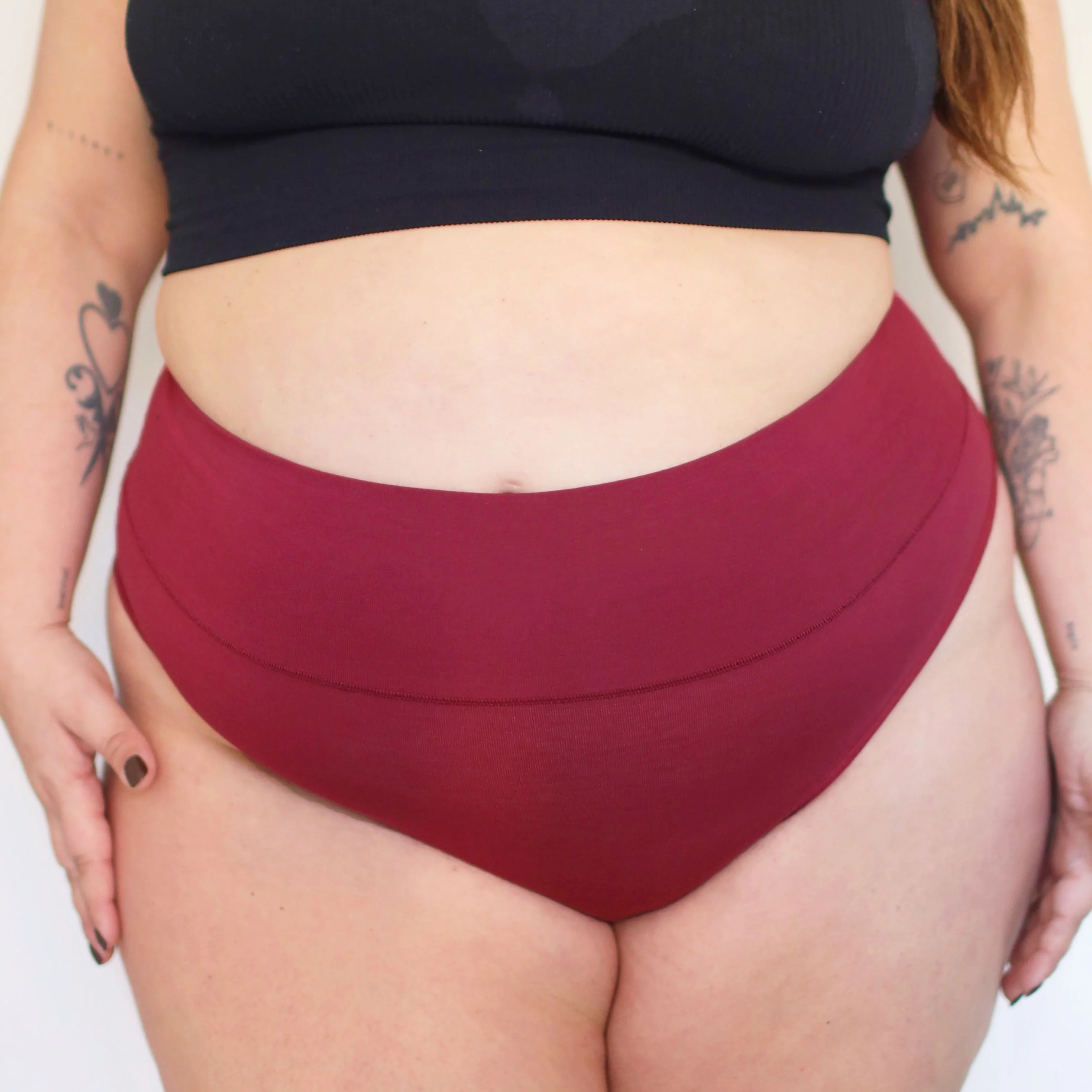 Organic Cotton Cheeky High Leg Knickers - Blood Red - Image 10