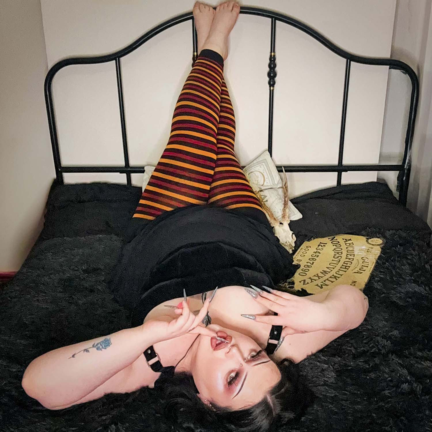 Cinnabar Footless Tights - Arctinae - Image 6
