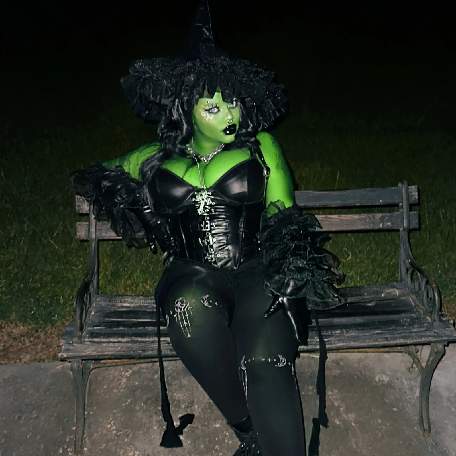 Coven - Image 6