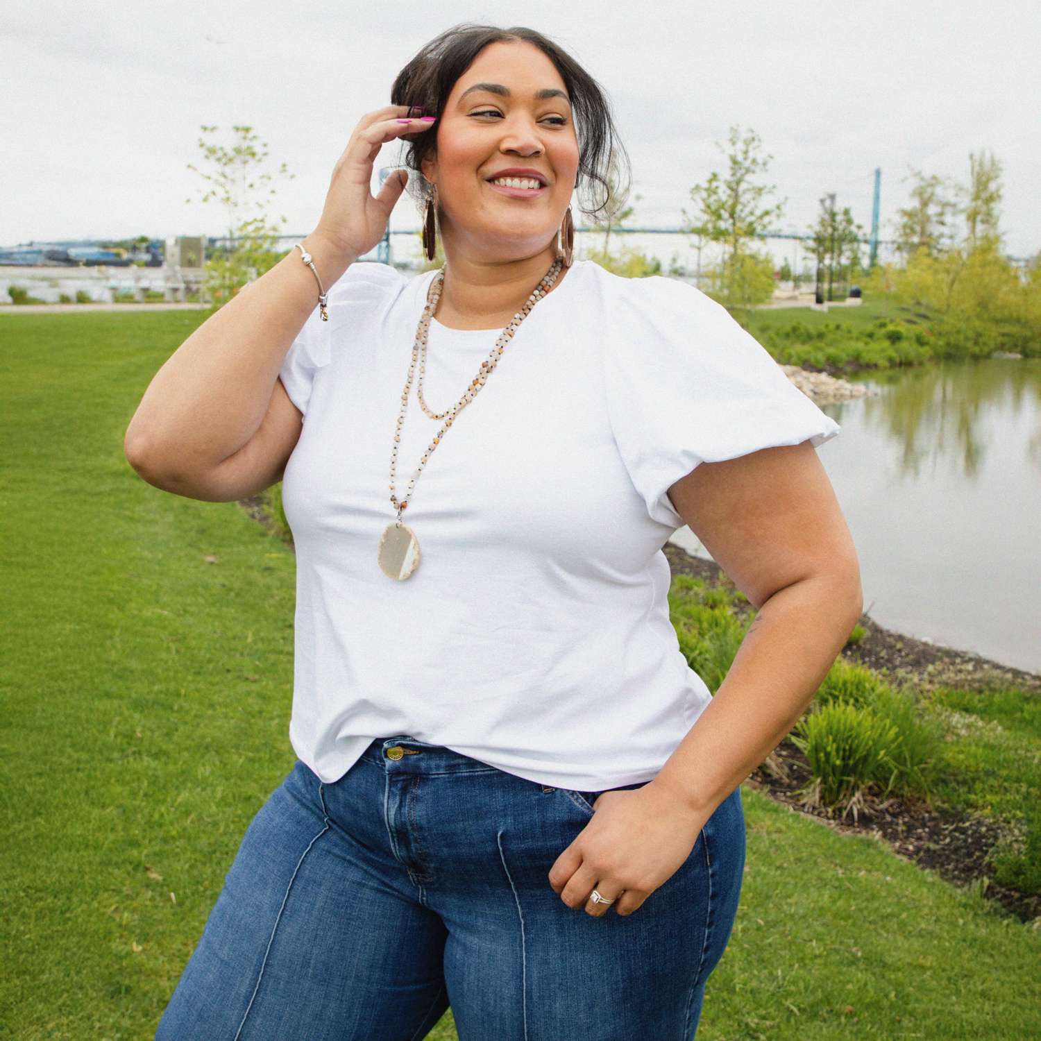 Crew neck Puff Sleeve Tee - White - Image 18