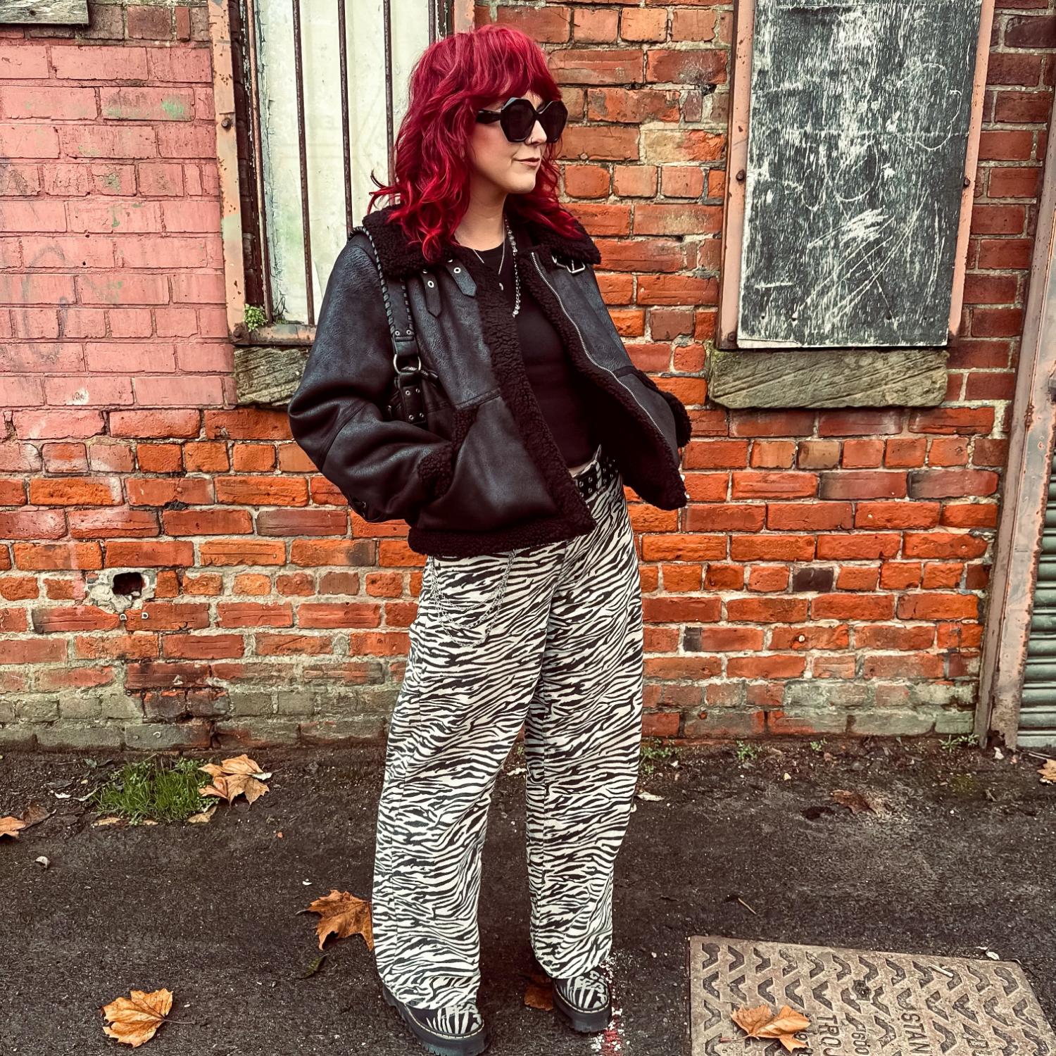 Bessie Aviator Jacket - Black - Image 11