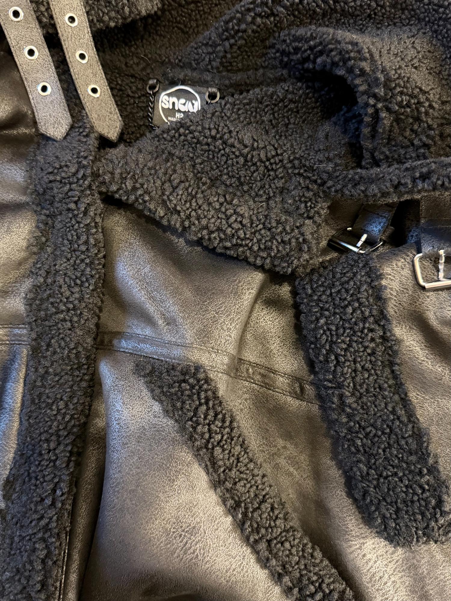 Bessie Aviator Jacket - Black - Image 9