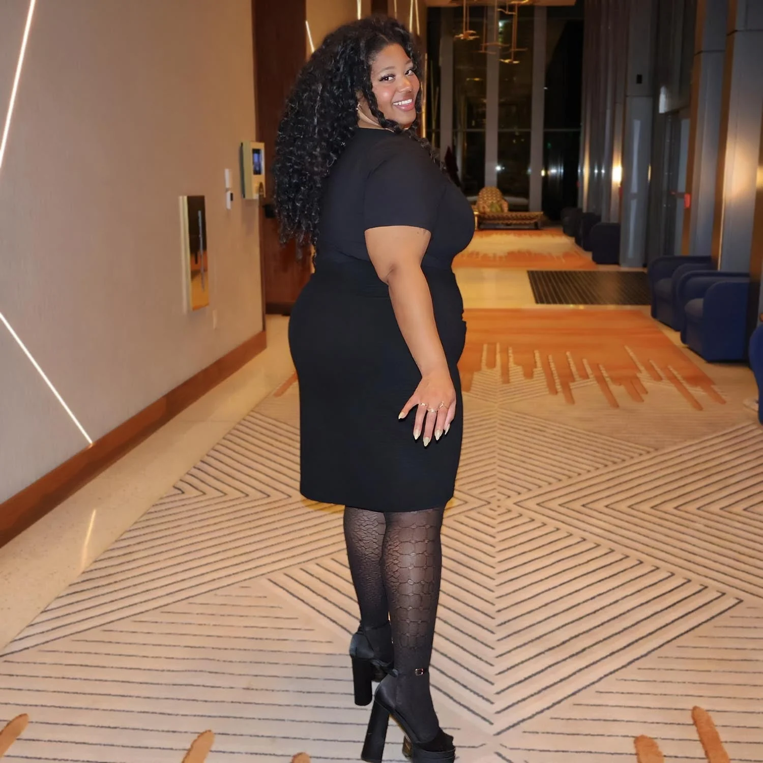 Mini Pencil Skirt - Archean - Image 9