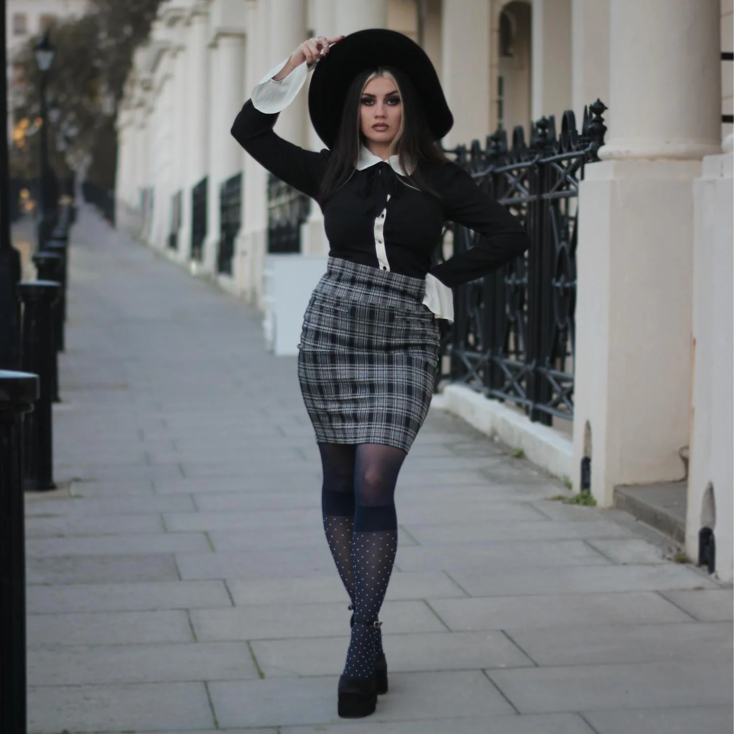 Seoul Chic Faux Sock Tights - Navy - Image 4