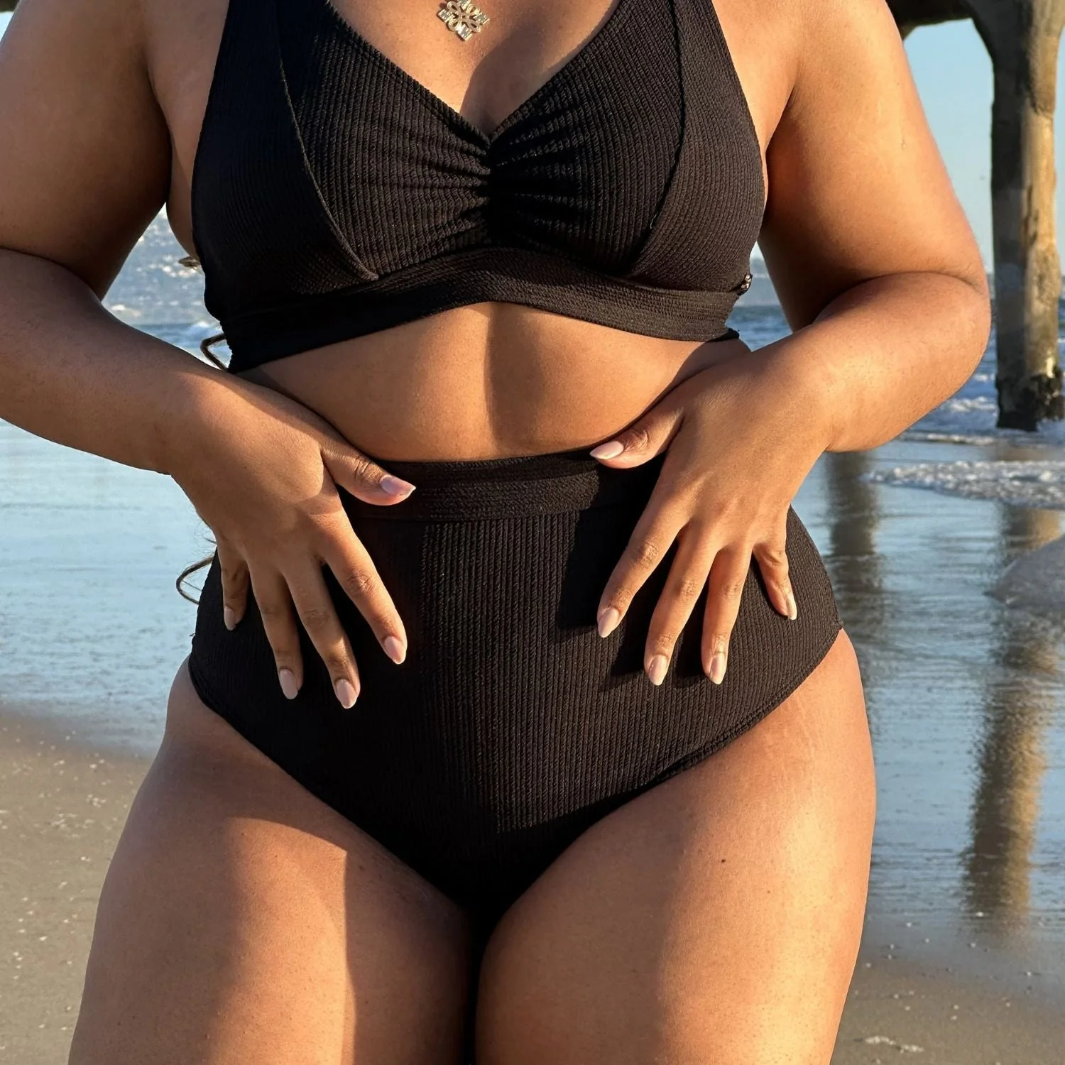 Tidelands Bikini Top - Black - Image 11