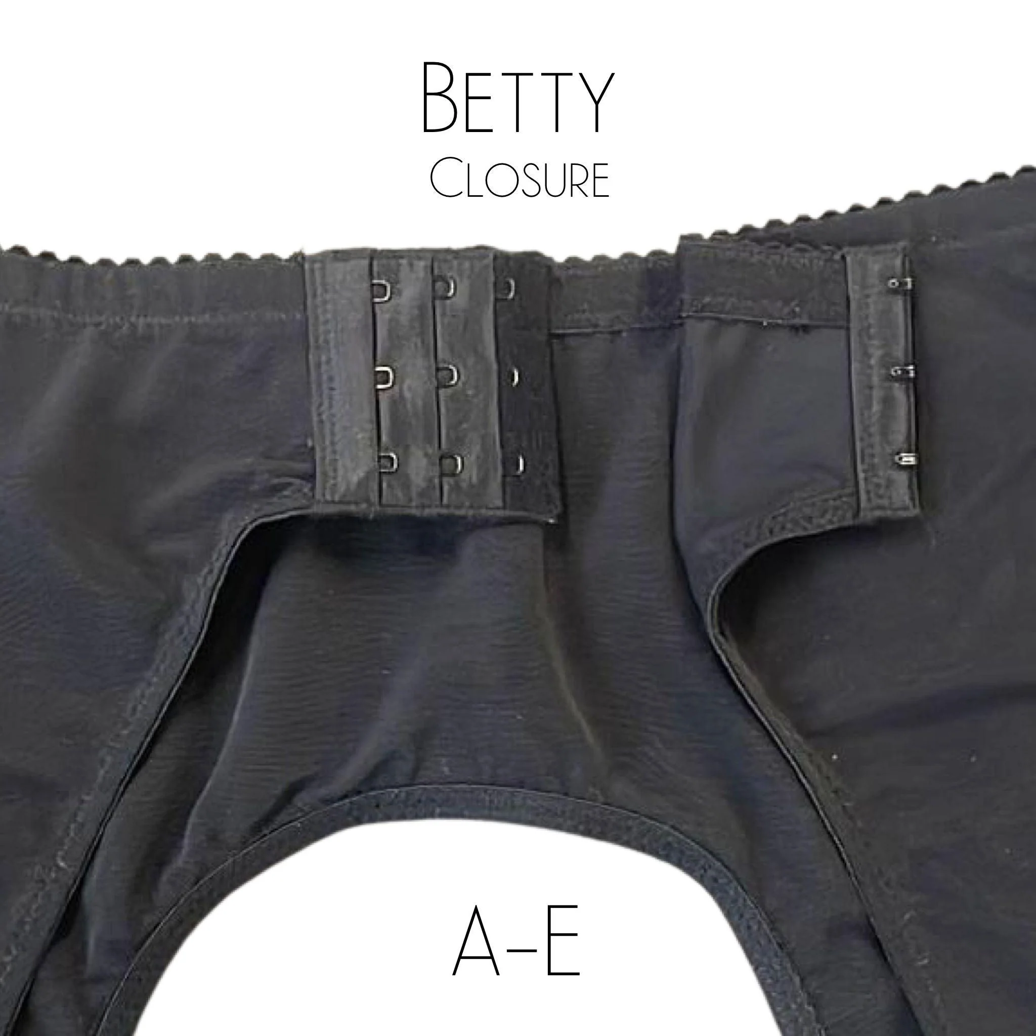 Suspender Belt - Betty - Image 24