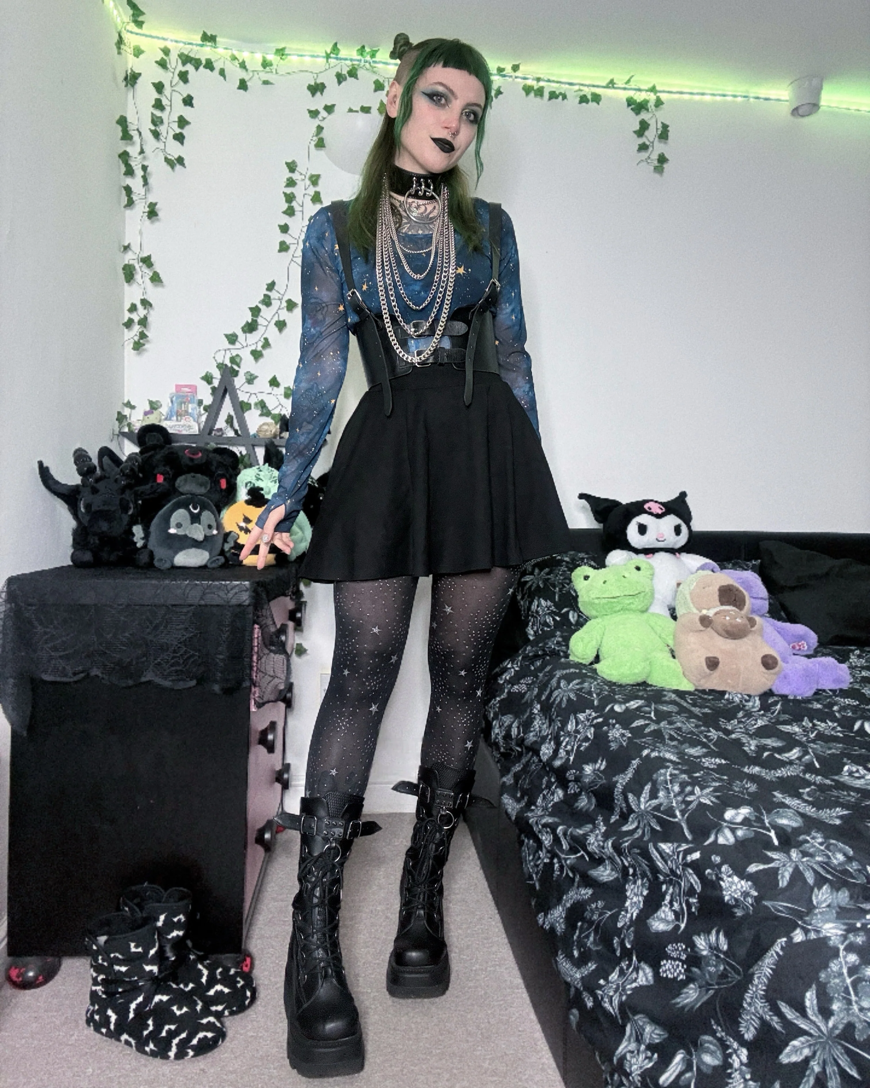 Mini-Flare Skirt - Black - Image 3